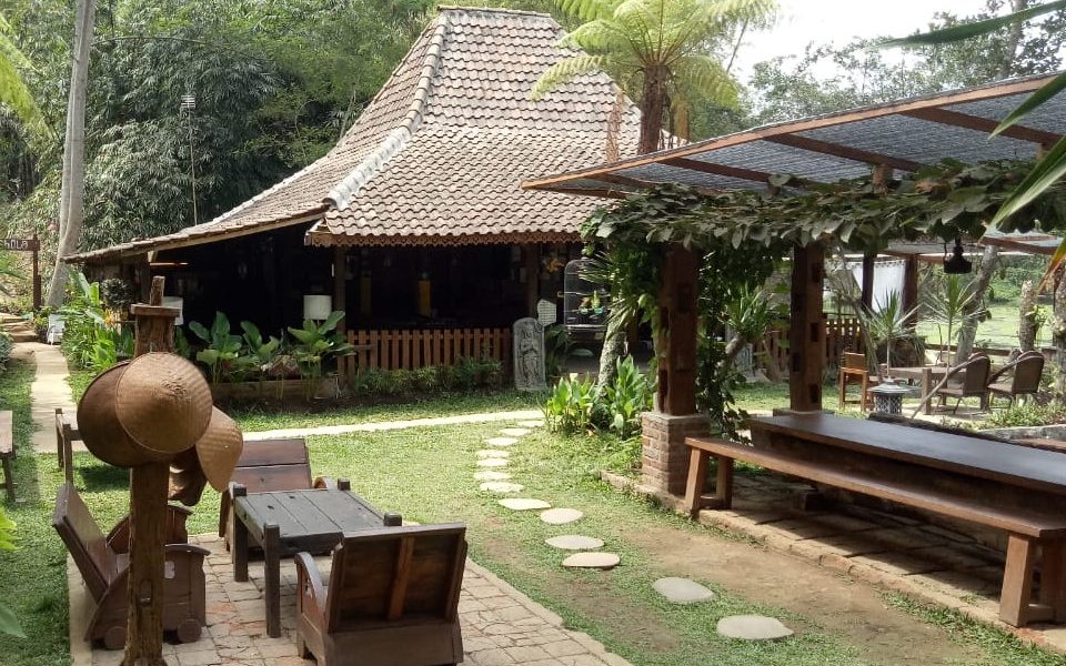 Sumber Gentong Buat Ngadem, WSG Pilihan Kuliner