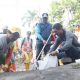 Nge-GASS di Penanggungan, Bung Edi Perintahkan Bongkar Bangunan Penutup Drainase 37 Fotor 157985314462741