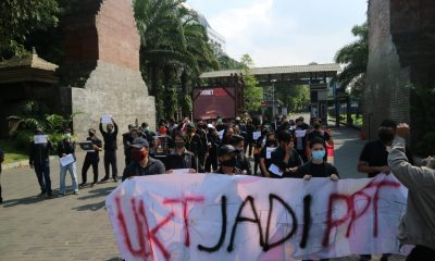 Unjuk rasa mahasiswa UB tuntut penurunan UKT