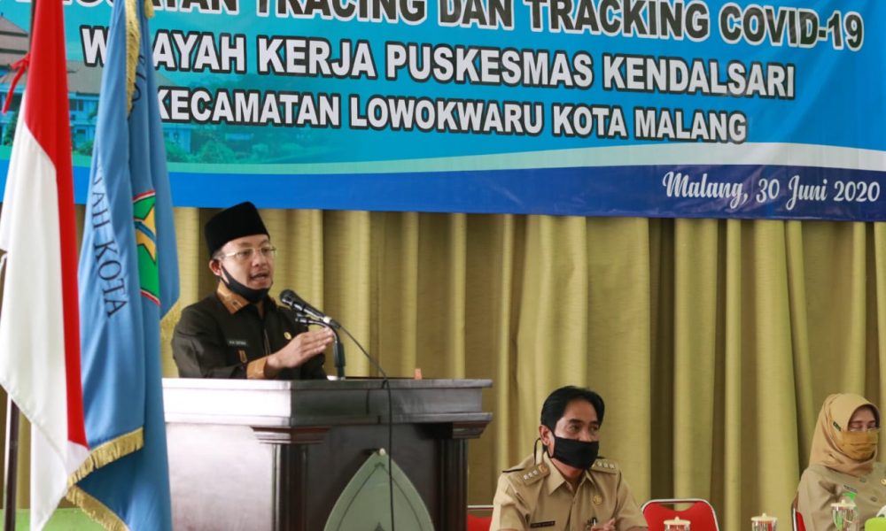 Wali Kota Malang Sutiaji saat memberikan arahan penguatan tracing di Kecamatan Lowokwaru