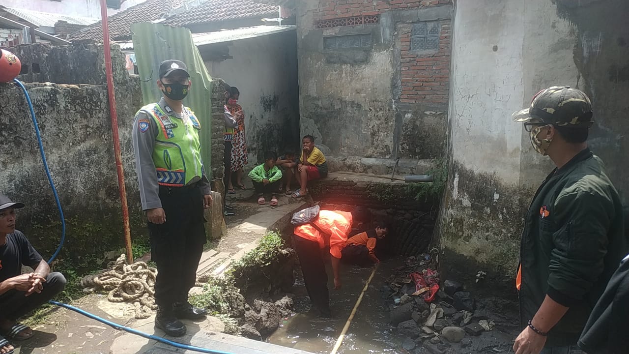 Dugaan Baru, Balita Bululawang Terhanyut di Selokan 26 WhatsApp Image 2020 10 16 at 17.36.55