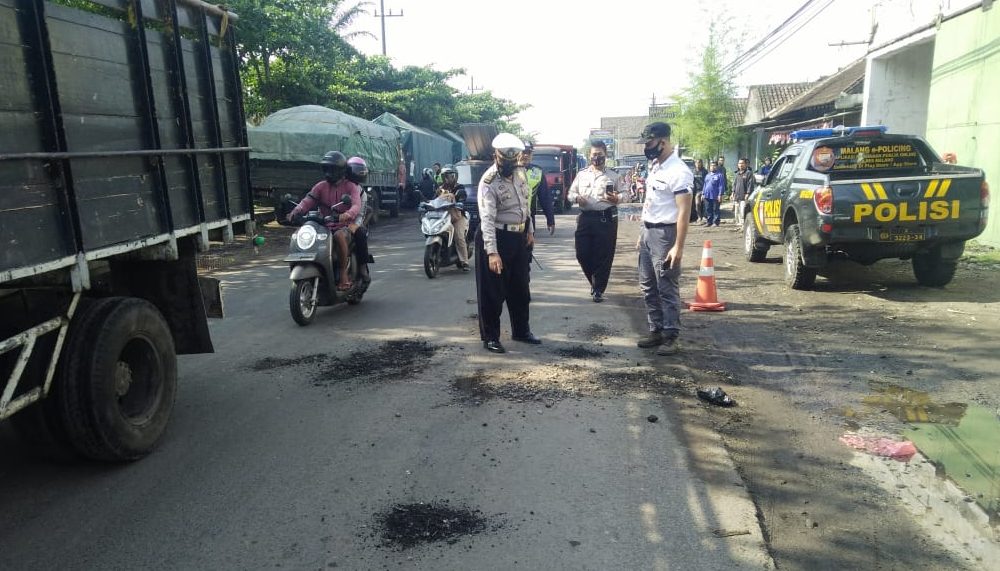 Bocah Terlindas Truk di Krebet Bululawang