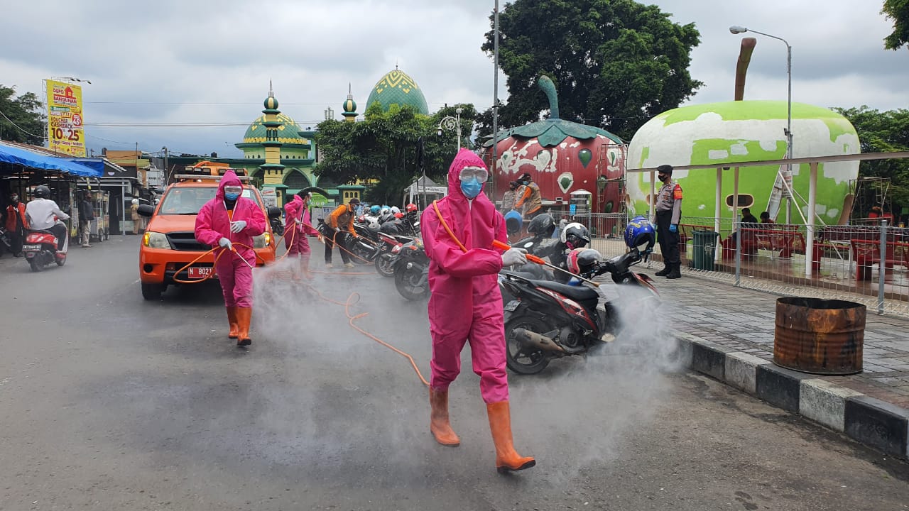 High Season, 120 Ribu Liter Disinfektan Disiapkan 26 High Season, 120 Ribu Liter Disinfektan Disiapkan