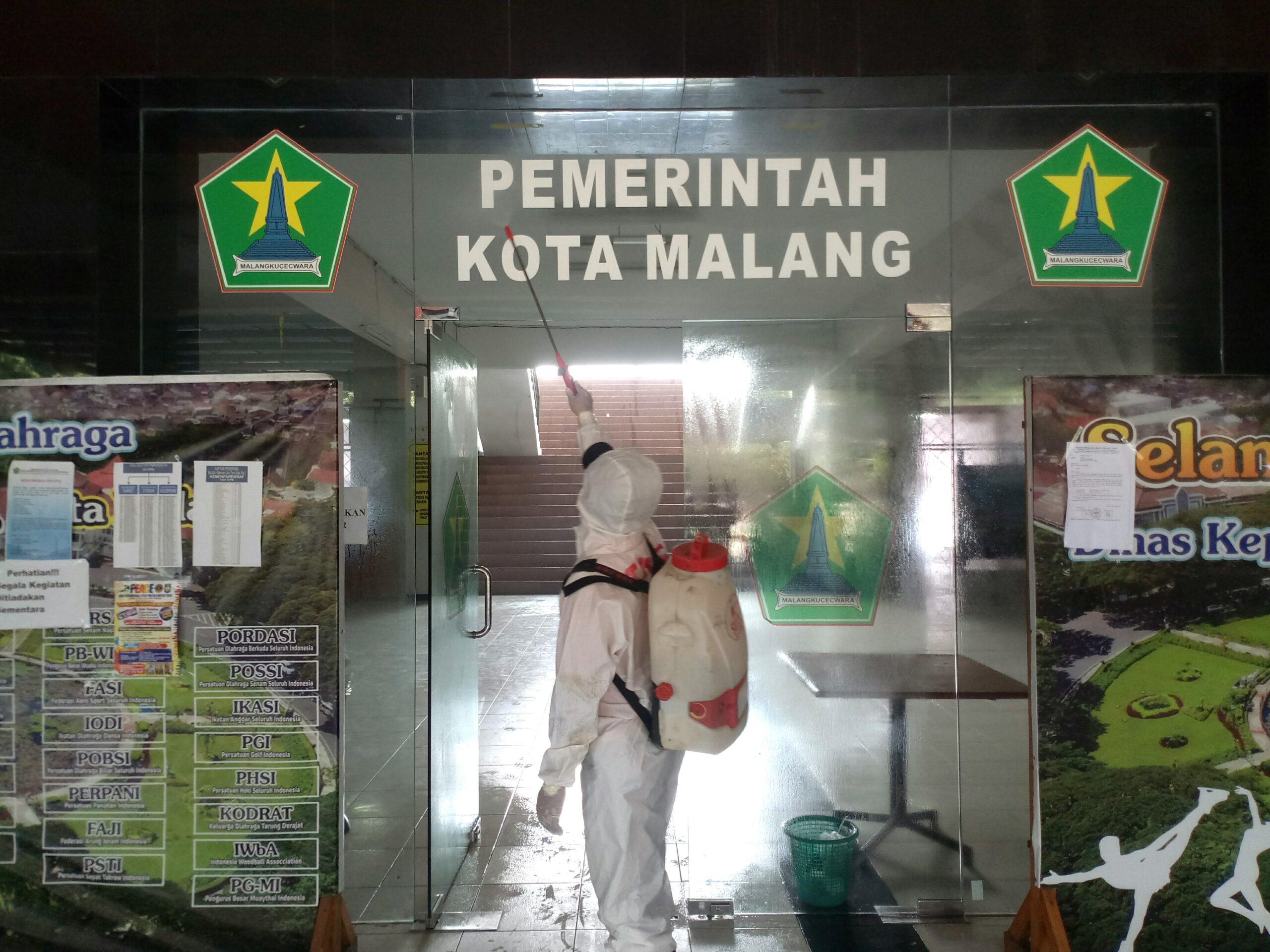 Sterilisasi, Kantor Disporapar Disemprot Disinfektan 26 IMG 20201106 121544 scaled