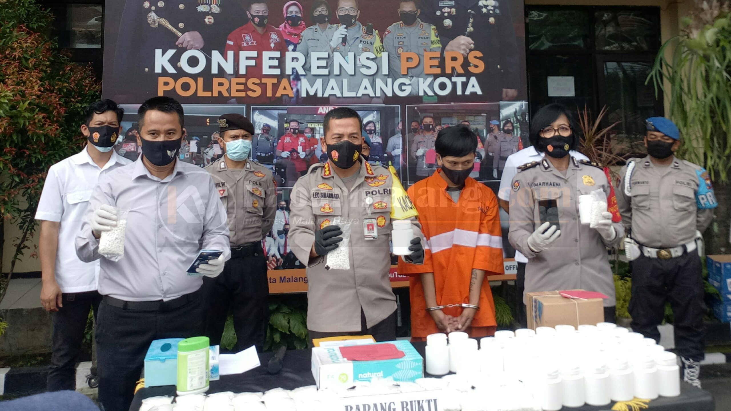 Kuli Bangunan Nyambi Pengedar Pil Koplo 26 IMG 20201123 141514 scaled