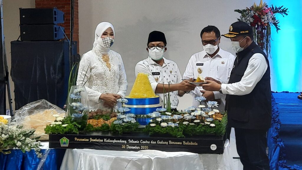 Sutiaji Tuntaskan Dua Proyek 'Macet' 27 Peresmian Gedung Islamic Center Malang, di Hall Islamic Center