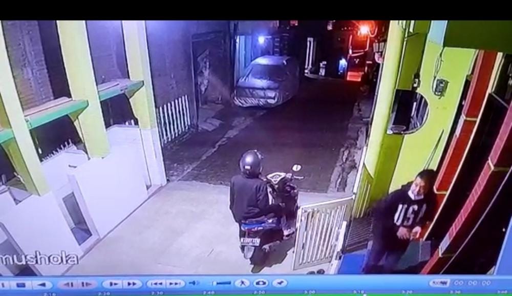 Maling Kotak Amal Beraksi di Tulungrejo, Nopol Motornya Terbongkar