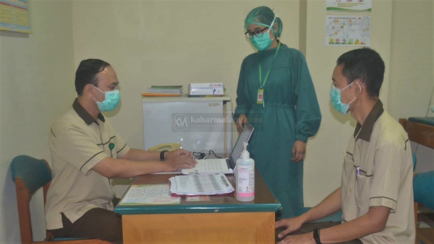 Mbeleset, Minta 3000 Vaksin, Kota Batu Hanya Terima 1680 Dosis 26 Simulasi vaksinasi nakes