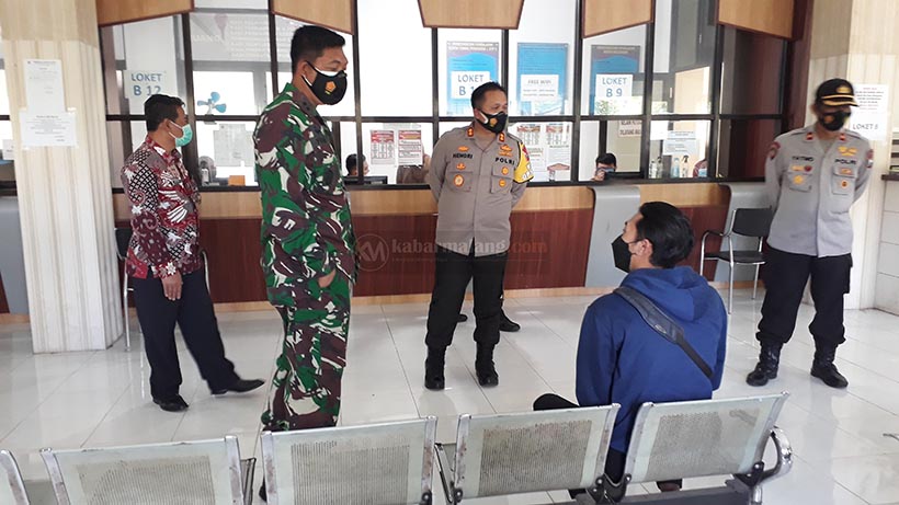 Satgas Covid-19 Kabupaten Malang Operasi Yustisi Perkantoran Kepanjen 26 20210204 111002