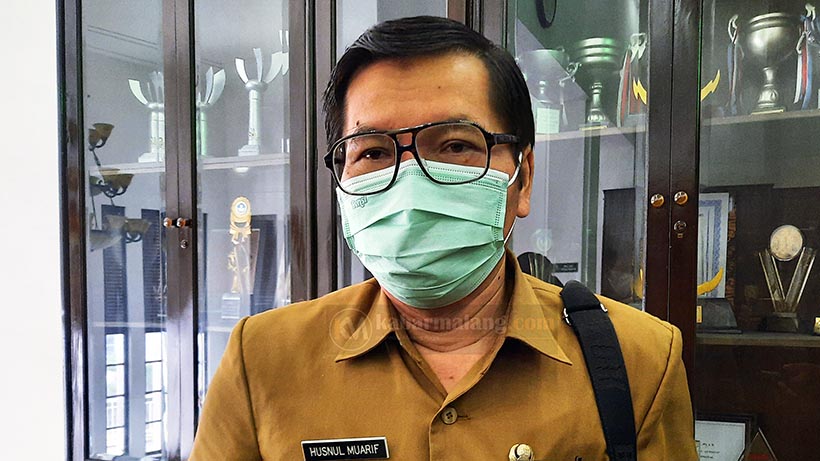 Lansia Ikut Vaksinasi Tahap 2 Kota Malang, Ini Syaratnya