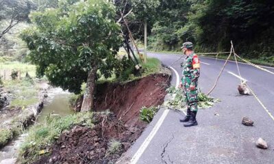 Pujon Kembali Longsor, Jalan Malang-Kediri Buka Tutup