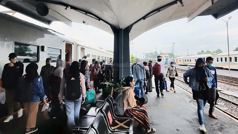 Libur Panjang Isra Miraj, KA Lokal Malang Kotabaru Laris Manis