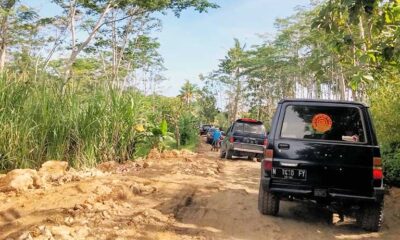 Akses Menuju Pantai Selatan Malang Rusak, Wisatawan Bonus 'Off Road'