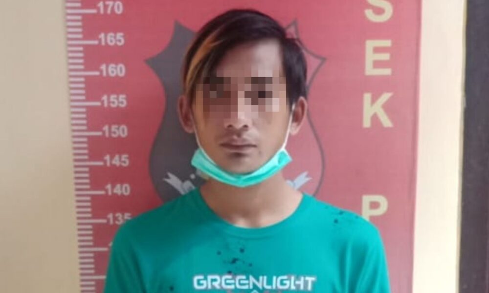 Suami Tendang Dan Jambak Istri Di Malang