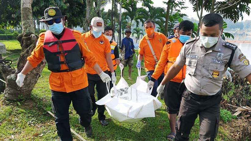 Jenazah Kembali Singgah Di Bendungan Sengguruh Kepanjen Malang