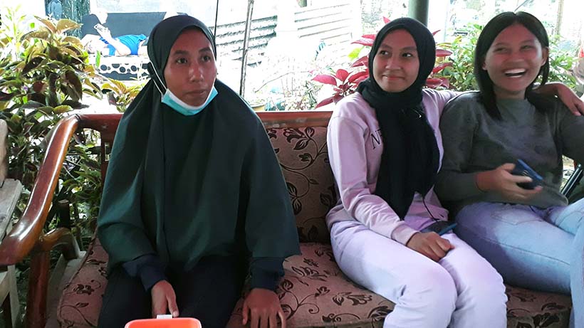 Warga Majangtengah Dampit Renovasi Rumah Pakai Uang Sendiri