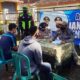 Wajibkan Masker, Aparat Kedungkandang Tegur Pelanggar Di Lesanpuro 43 Wajibkan Masker, Aparat Kedungkandang Tegur Pelanggar Di Lesanpuro