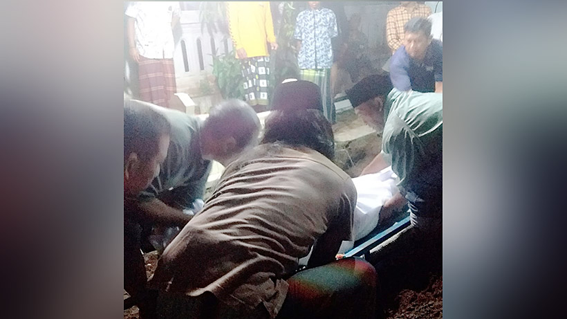 Imam Salat Di Bantur Malang Meninggal Saat Bersujud, Masyaallah