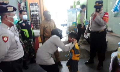 Patroli Gabungan Blusukan Sosialisasi Prokes Di Pasar Bunulrejo Malang