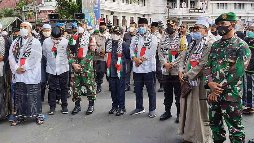 Aksi Bela Palestina Merambah Malang, Pejabat Publik Ini Kutuk Israel