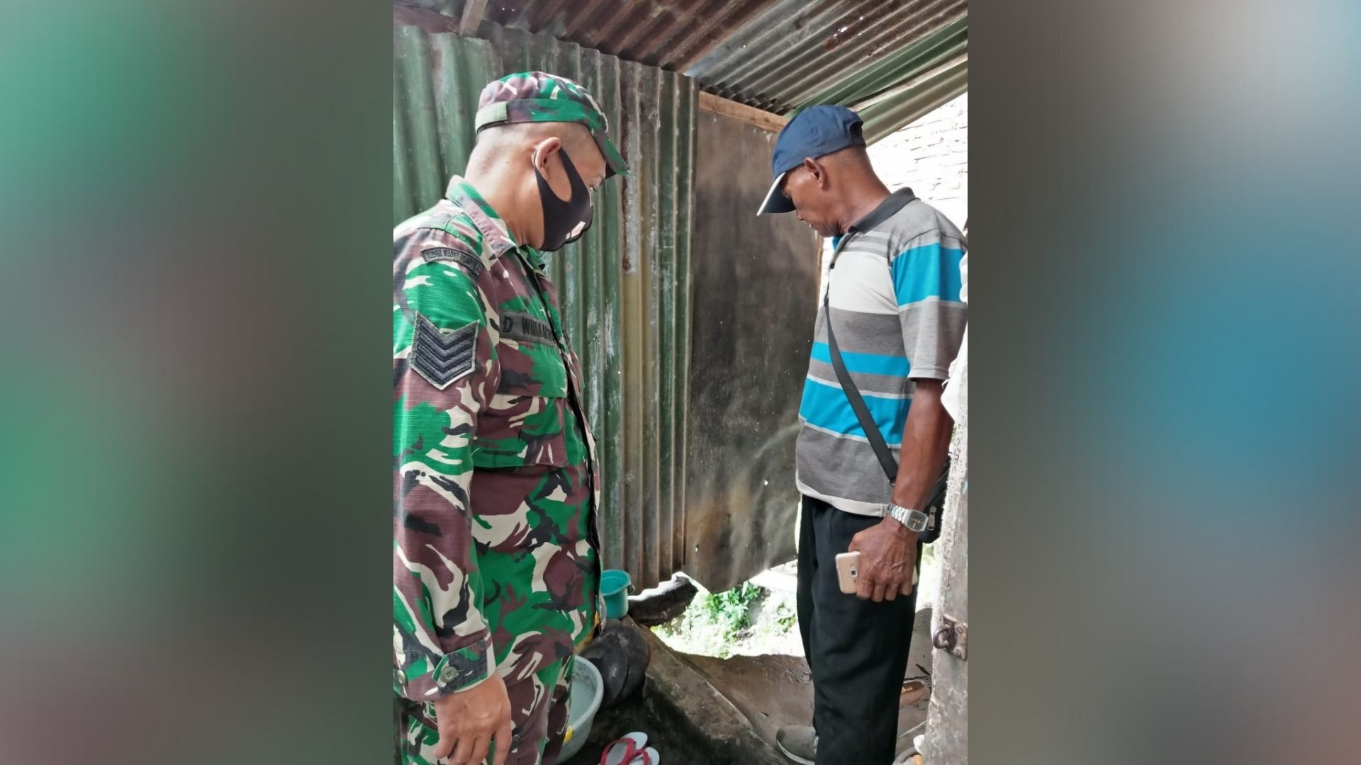 Lantai Kamar Mandi Ambrol, Satu Wanita Terjatuh Ke Bibir Sungai Metro 26 Lantai Kamar Mandi Ambrol, Satu Wanita Terjatuh Ke Bibir Sungai Metro