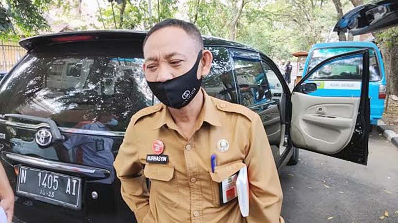 PSK Eks Lokalisasi Girun Dapat Pelatihan Menjahit Paska Lebaran 26 PSK Eks Lokalisasi Girun Dapat Pelatihan Menjahit Paska Lebaran