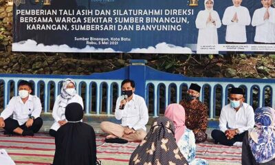 Tugu Tirta Serahkan Tali Asih Kepada Warga Sekitar Sumber Air Di Batu