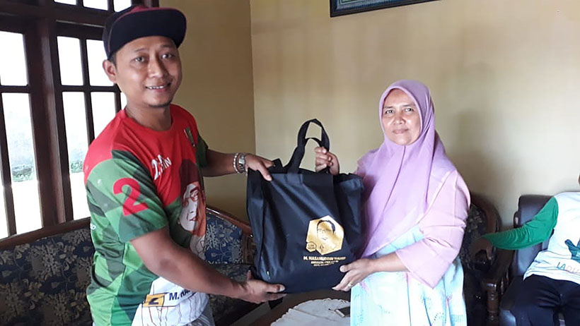 Anggota DPR RI Cak Udin Salurkan Ribuan Paket Sembako Di Malang