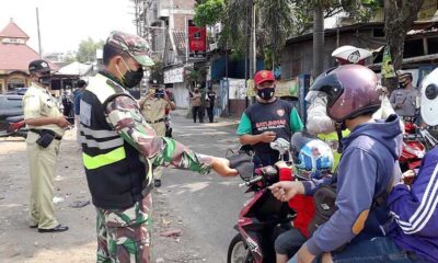 Operasi Yustisi Sisir Kelurahan Jatimulyo, Bagikan Masker Gratis