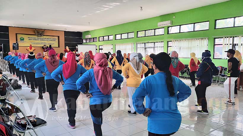Dinsos-P3AP2KB Kota Malang Sukses Latih Instruktur Senam Lansia