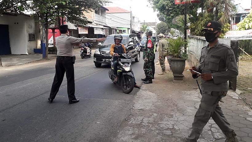 Operasi Yustisi Kedungkandang Razia Pengendara, Cek Masker 26 Operasi Yustisi Kedungkandang Razia Pengendara, Cek Masker