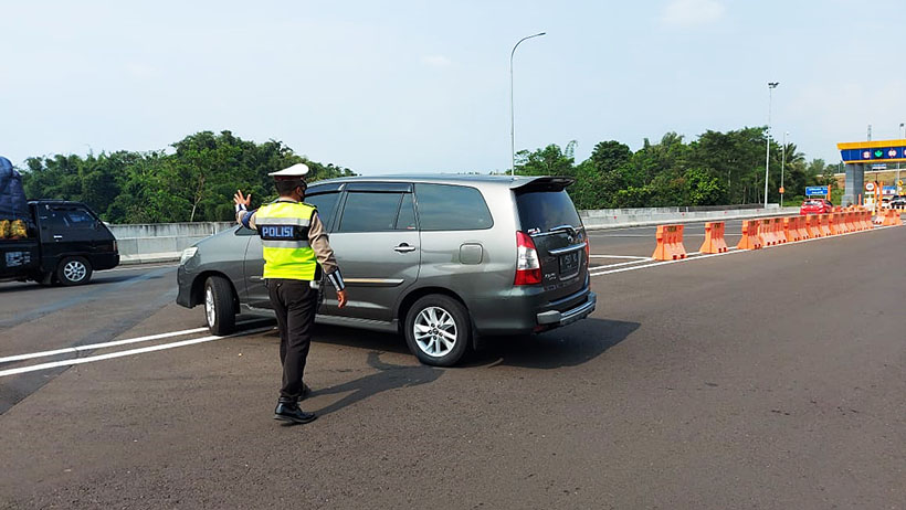 Pengetatan Berakhir, 923 Kendaraan Putar Balik di Exit Tol Madyopuro