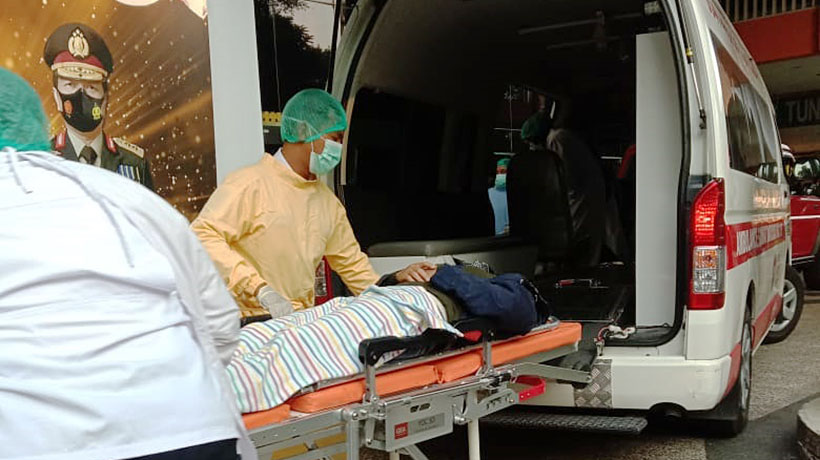 Korban Penusukan Suami di Tlogomas Perawatan di IGD RSSA Malang