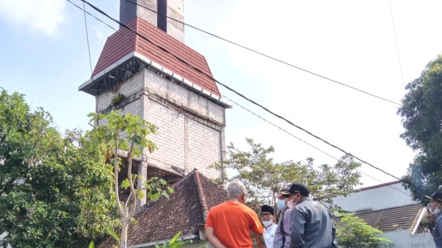 Tower Jalan Sawo Di Malang Sudah 8 Tahun Dikomplain Warga
