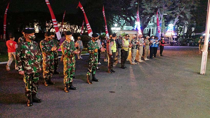 Razia PPKM Darurat Malang Kota Sita KTP, Bandel Didenda Rp 50 Juta