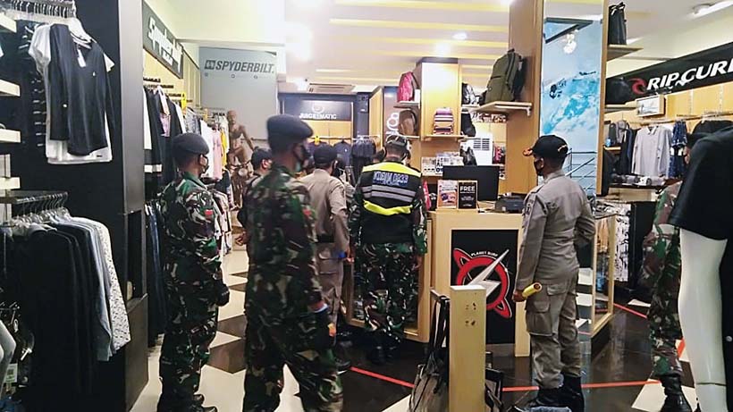 Operasi PPKM Darurat Di Malang, Gelar Patroli Malam Tegakkan Aturan 26 Operasi PPKM Darurat Di Malang, Gelar Patroli Malam Tegakkan Aturan