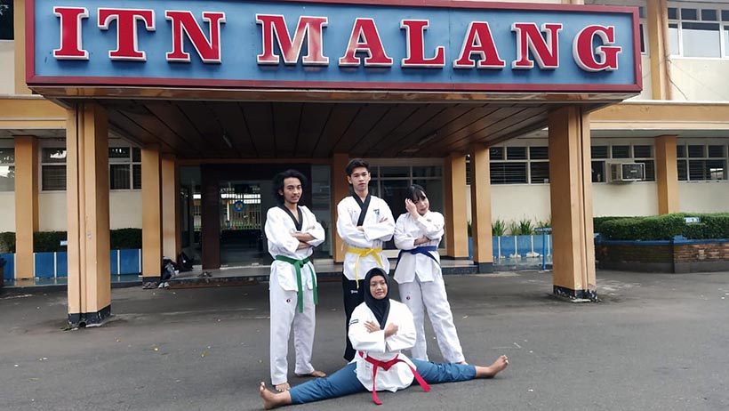 Taekwondo ITN Malang Rebut Enam Medali Dari Turnamen Di Bandung 26 Taekwondo ITN Malang Rebut Enam Medali Dari Turnamen Di Bandung