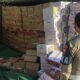 Truk Terguling di Malang, Muatan Mi Instan Berhamburan di Jalan