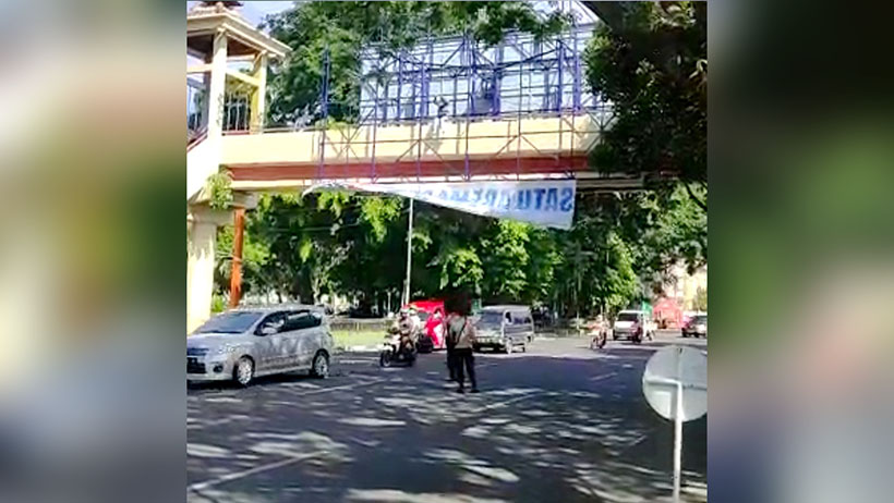 Mahasiswi Bunuh Diri di Jembatan Alun-Alun Malang, Digagalkan Polisi