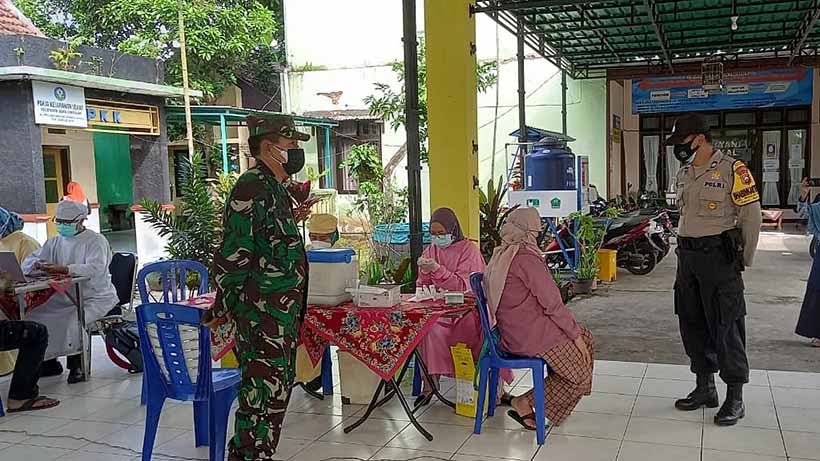 Vaksin Covid Malang Terus Bidik Warga, Ratusan Orang Suntik Hari Ini