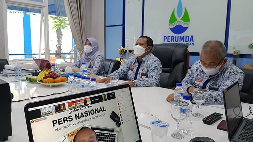 Perumda Tirta Kanjuruhan Sabet 4 Penghargaan Top BUMD Awards 2021