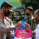 Kapolres Malang Bagi Sembako Untuk Pekerja Harian Lepas Di Kepanjen