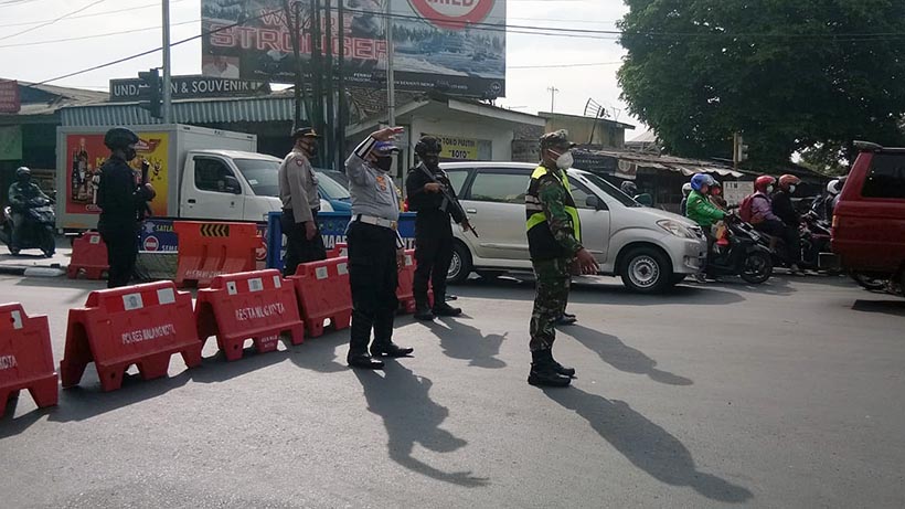 Cegatan Konvoi Dan PPKM Digelar Di Perempatan Gadang Malang
