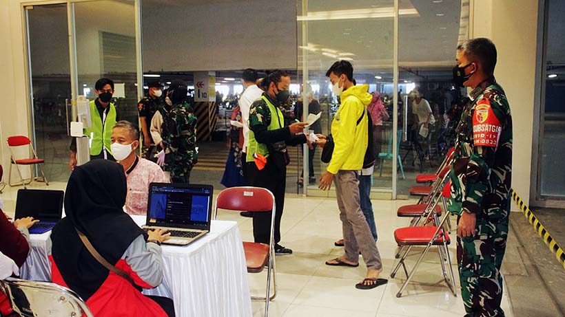 BAIS TNI Vaksinasi Tahap I Di Herions Mall Sawojajar Malang