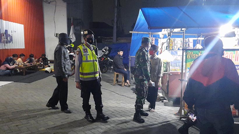 Redam Mobilitas Warga, Operasi PPKM Digelar Di Blimbing