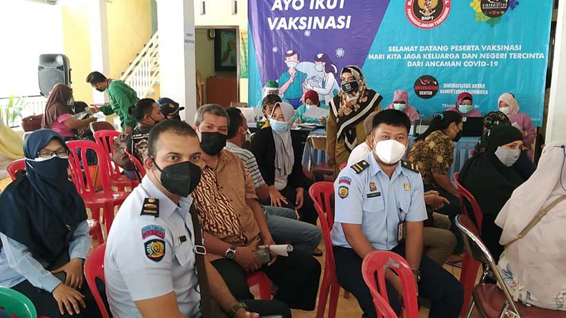 Bapas Malang Dampingi Eks Napi Teroris Dalam Vaksinasi BNPT