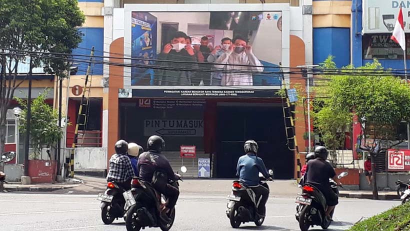 Pelanggar Lalin Kota Malang Kena Sanksi 'Mejeng' Di Videotron