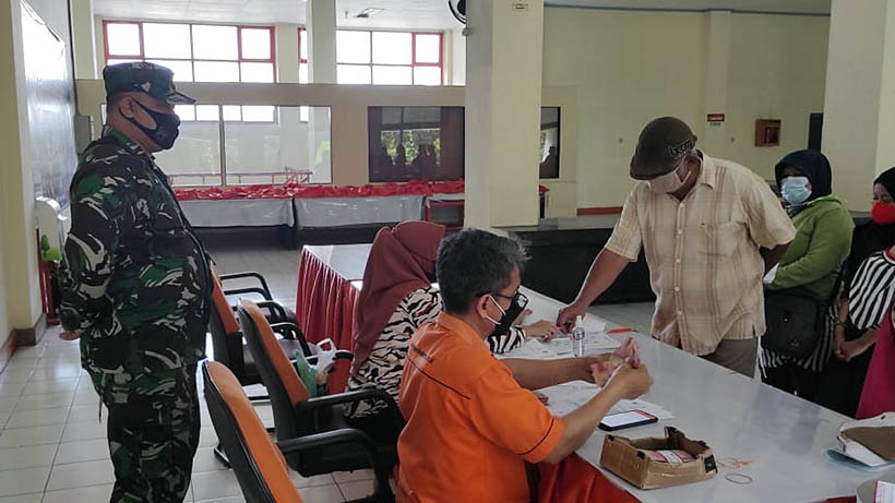 BST Susulan Dari Kemensos Disalurkan Di Kantor Pos Malang