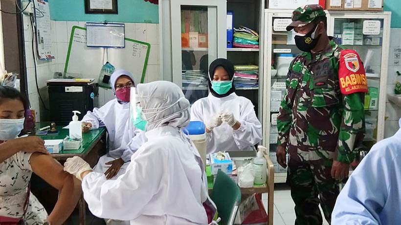 Vaksinasi Dosis 2 Bidik 300 Warga Kedungkandang Kota Malang 26 Vaksinasi Dosis 2 Bidik 300 Warga Kedungkandang Kota Malang