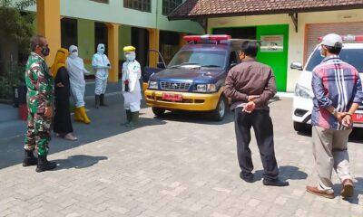 Babinsa Di Kota Malang Tetap Layani Pasien Menuju Isoter